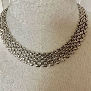 Elegant Silver Chain Necklace